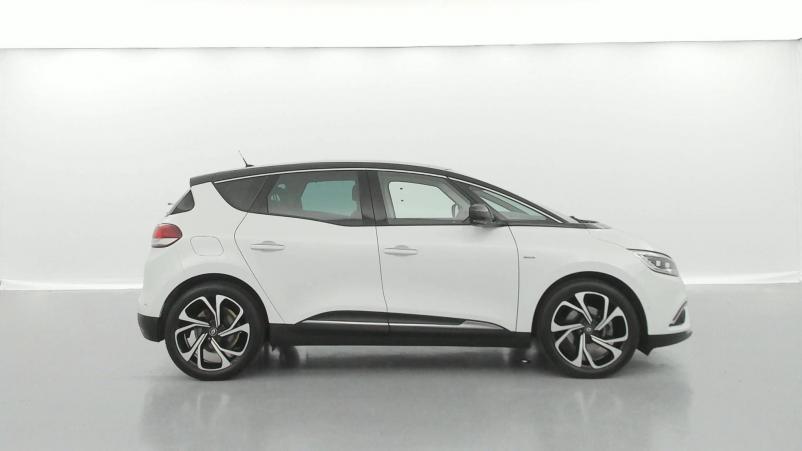 Vente en ligne Renault Scenic 4 Scenic TCe 130 Energy au prix de 19 990 €