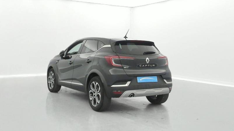 Vente en ligne Renault Captur  Blue dCi 115 au prix de 21 990 €