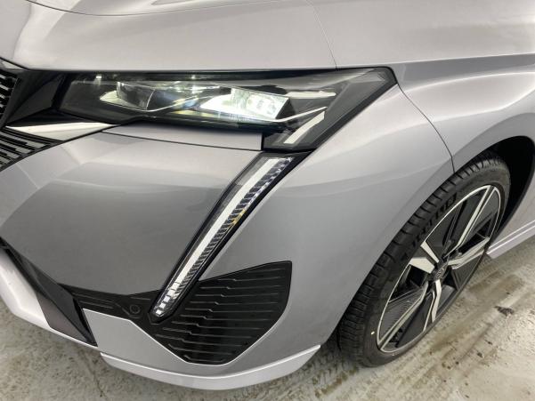 Vente en ligne Peugeot 308  PureTech 130ch EAT8 au prix de 33 880 €