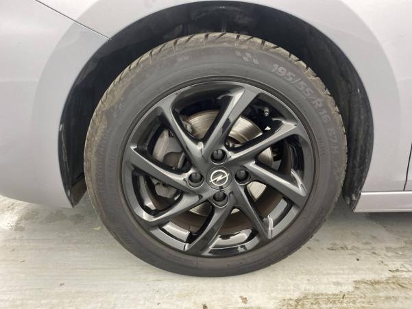 Vente en ligne Opel Corsa  1.2 Turbo 100 ch BVM6 au prix de 17 980 €