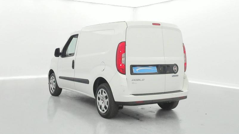 Vente en ligne Fiat Doblo Cargo  FT 1.4 au prix de 14 400 €