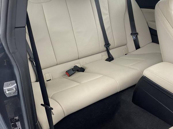Vente en ligne Bmw Série 1 120i 184 ch au prix de 21 880 €