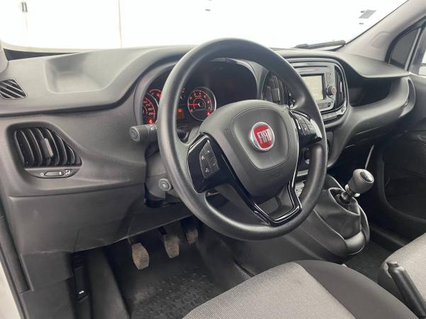 Vente en ligne Fiat Doblo Cargo  FT 1.4 au prix de 14 400 €