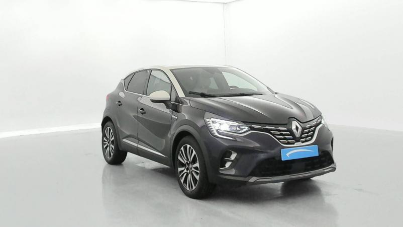 Vente en ligne Renault Captur  E-Tech Plug-in 160 au prix de 27 990 €