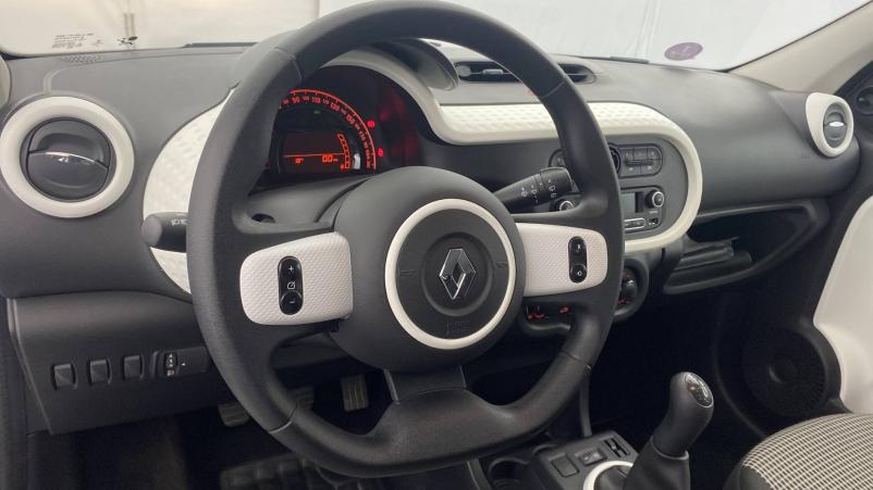 Vente en ligne Renault Twingo 3  1.0 SCe 70 E6C au prix de 8 990 €