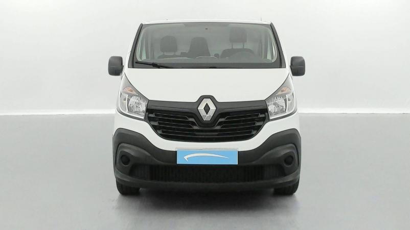 Vente en ligne Renault Trafic 3 Fourgon TRAFIC FGN L2H1 1300 KG DCI 95 E6 au prix de 20 490 €