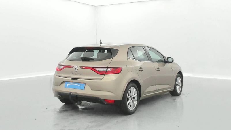 Vente en ligne Renault Megane 4 Mégane IV Berline TCe 130 Energy au prix de 14 990 €
