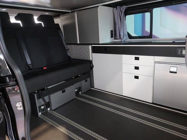Vente en ligne Renault Trafic Space Nomad TRAFIC BlueDCI 170ch EDC Camping-Car au prix de 68 990 €