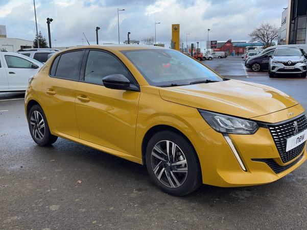 Vente en ligne Peugeot 208  PureTech 130 S&S EAT8 au prix de 23 490 €