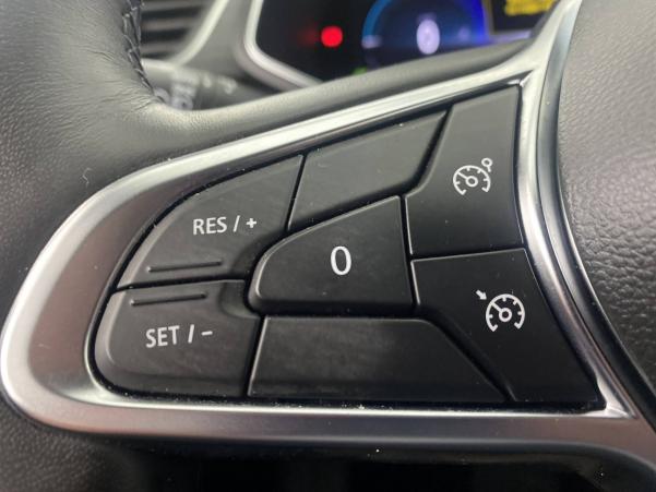 Vente en ligne Renault Captur  E-Tech Plug-in 160 - 21 au prix de 30 490 €