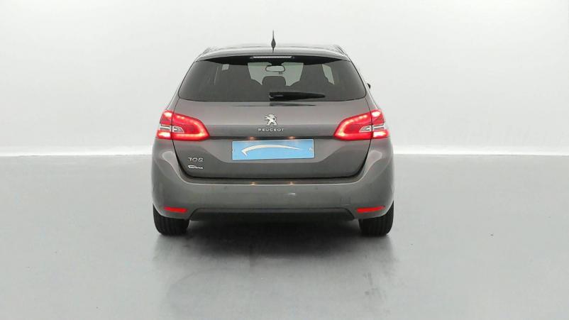 Vente en ligne Peugeot 308 SW  BlueHDi 130ch S&S EAT8 au prix de 23 990 €