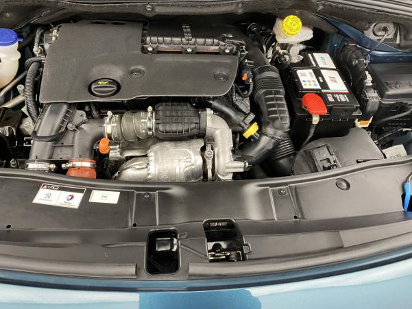 Vente en ligne Peugeot 2008  1.6 BlueHDi 75ch BVM5 au prix de 10 930 €