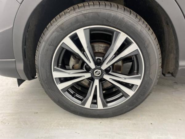 Vente en ligne Nissan Qashqai 2 Qashqai 1.5 dCi 115 DCT au prix de 23 490 €