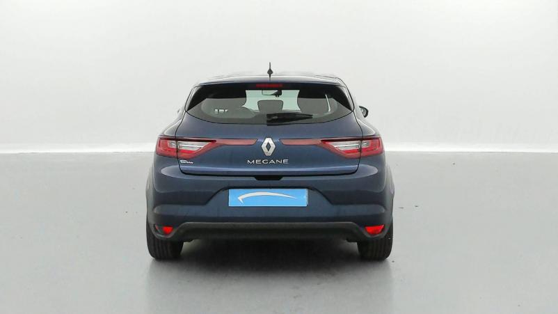 Vente en ligne Renault Megane 4 Mégane IV Berline Blue dCi 115 au prix de 17 990 €