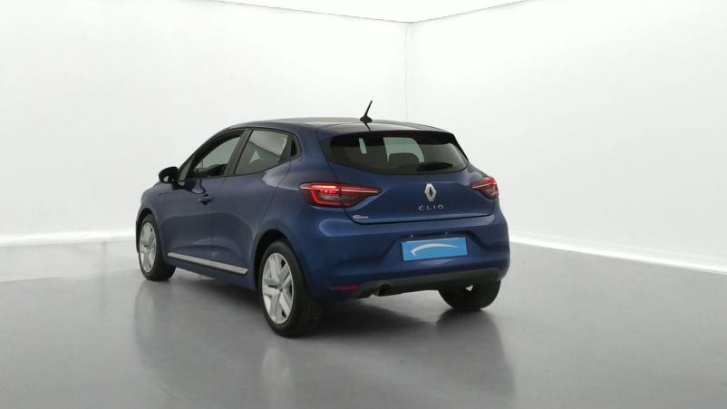 Vente en ligne Renault Clio 5 Clio Blue dCi 100 - 21N au prix de 15 990 €