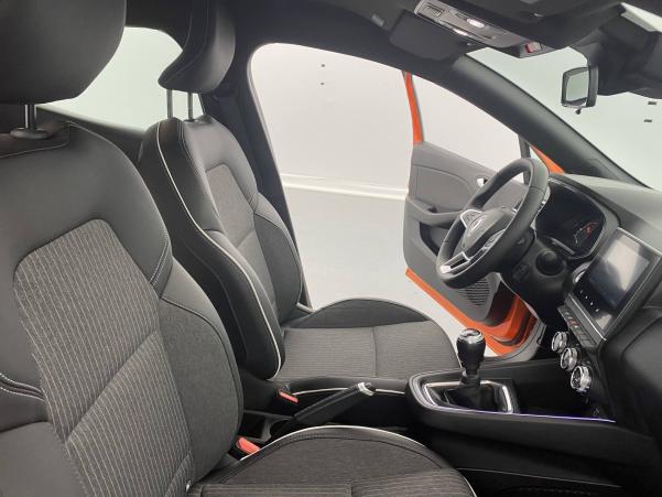 Vente en ligne Renault Clio 5 Clio TCe 90 - 21N au prix de 17 990 €