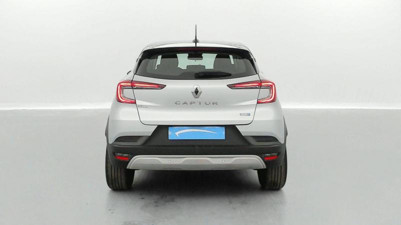 Vente en ligne Renault Captur  E-Tech 145 - 21 au prix de 23 990 €