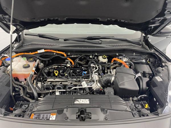 Vente en ligne Ford Kuga  2.5 Duratec 190 ch FHEV e-CVT au prix de 27 990 €