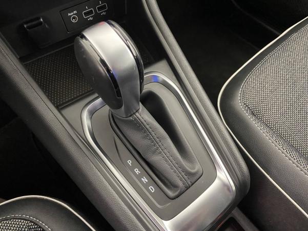Vente en ligne Renault Captur  TCe 130 EDC FAP au prix de 21 990 €