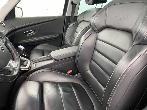 Vente en ligne Renault Scenic 4 Scenic TCe 130 Energy au prix de 18 900 €