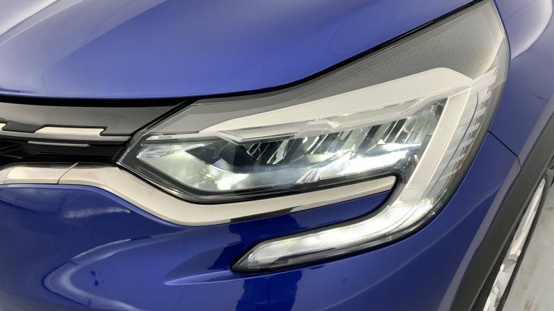 Vente en ligne Renault Captur  Blue dCi 95 au prix de 17 990 €
