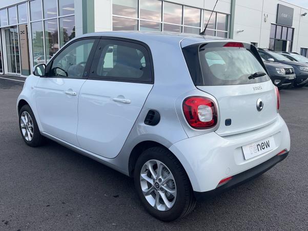 Vente en ligne Smart ForFour  0,82 ch Electrique BVA1 au prix de 14 990 €