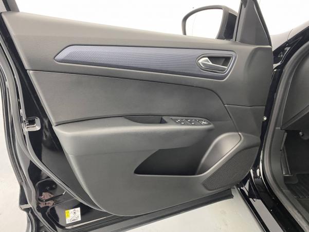 Vente en ligne Renault Arkana  TCe 140 EDC FAP au prix de 23 390 €
