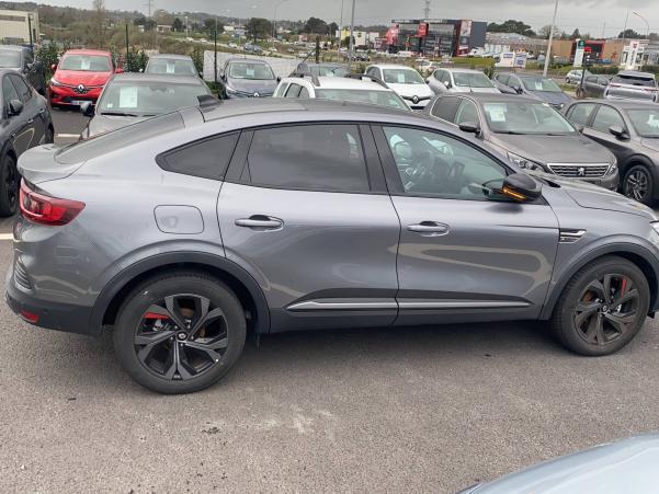 Vente en ligne Renault Arkana  TCe 160 EDC FAP - 21B au prix de 33 990 €