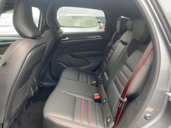 Vente en ligne Renault Arkana  TCe 160 EDC FAP - 21B au prix de 33 990 €