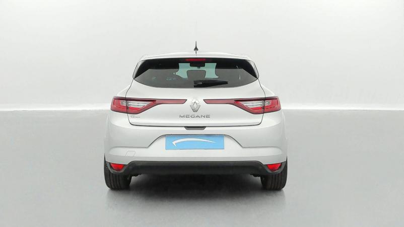 Vente en ligne Renault Megane 4 Mégane IV Berline dCi 110 Energy EDC au prix de 16 990 €
