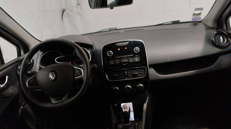 Vente en ligne Renault Clio 4 Clio TCe 75 E6C au prix de 11 670 €