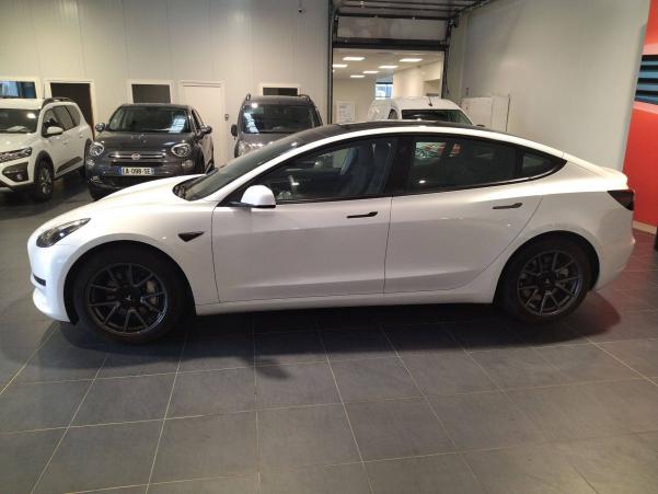 Vente en ligne Tesla Model 3  Autonomie Standard Plus RWD au prix de 39 990 €