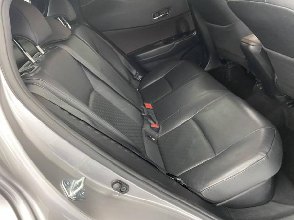 Vente en ligne Toyota C-HR  122h au prix de 20 990 €