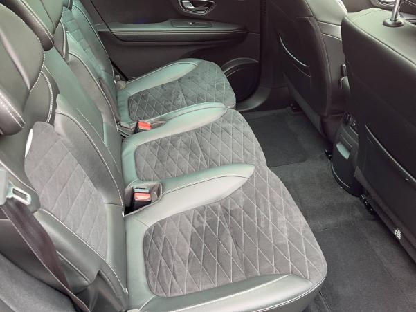 Vente en ligne Renault Grand Scenic 4 Grand Scenic Blue dCi 150 au prix de 21 490 €