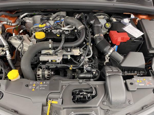 Vente en ligne Renault Clio 5 Clio TCe 90 - 21N au prix de 17 990 €