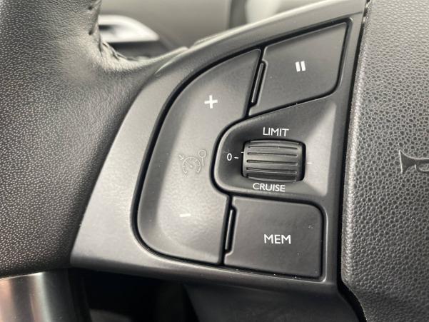 Vente en ligne Citroën C4 Spacetourer  PureTech 130 S&S au prix de 16 490 €