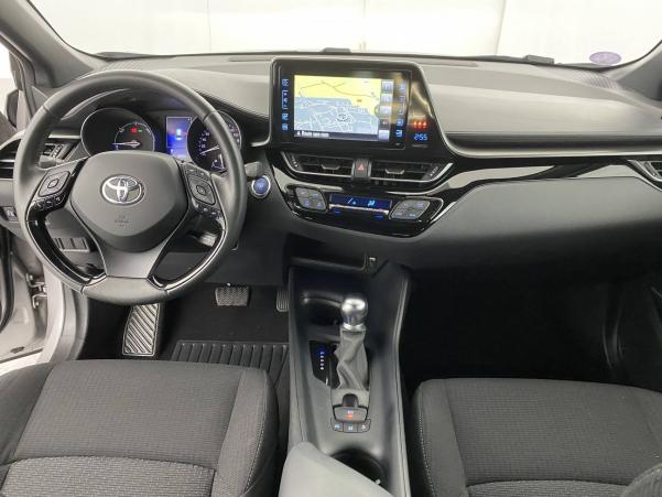 Vente en ligne Toyota C-HR C-HR Hybride 1.8L au prix de 21 990 €