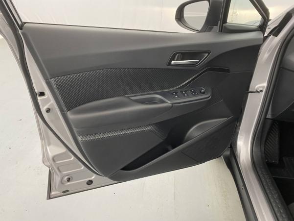 Vente en ligne Toyota C-HR C-HR Hybride 1.8L au prix de 21 990 €