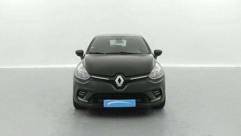 Vente en ligne Renault Clio 4 Clio TCe 90 - 19 au prix de 11 990 €