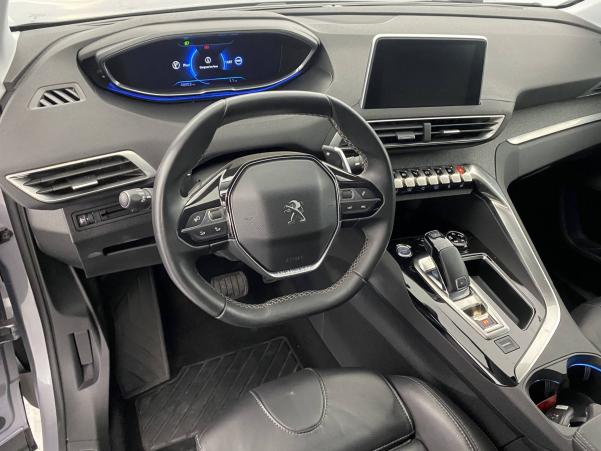 Vente en ligne Peugeot 3008  1.2 Puretech 130ch S&S EAT6 au prix de 23 500 €