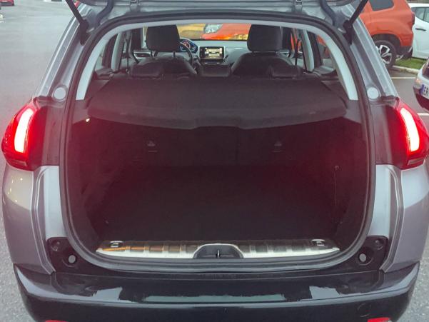 Vente en ligne Peugeot 2008  1.2 PureTech 110ch S&S BVM5 au prix de 14 490 €