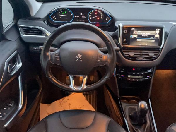 Vente en ligne Peugeot 2008  1.2 PureTech 110ch S&S BVM5 au prix de 14 490 €