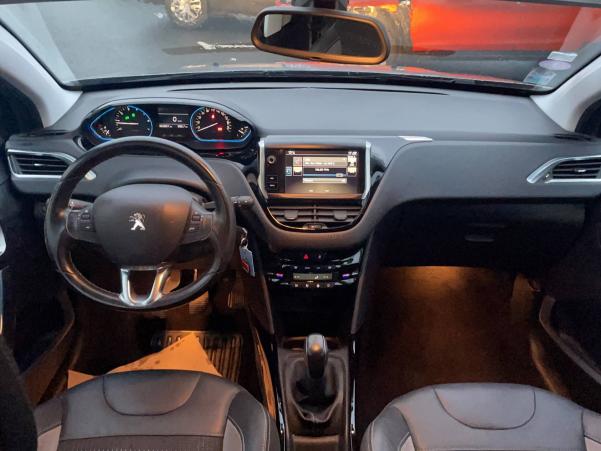 Vente en ligne Peugeot 2008  1.2 PureTech 110ch S&S BVM5 au prix de 14 490 €