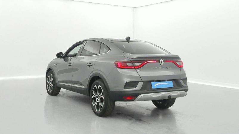 Vente en ligne Renault Arkana  TCe 140 EDC FAP au prix de 29 990 €
