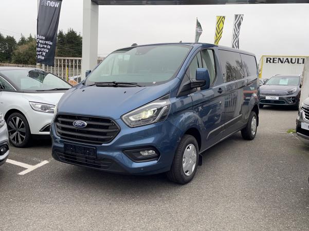 Vente en ligne Ford Transit Custom  300 L2H1 2.0 ECOBLUE 130 au prix de 41 690 €