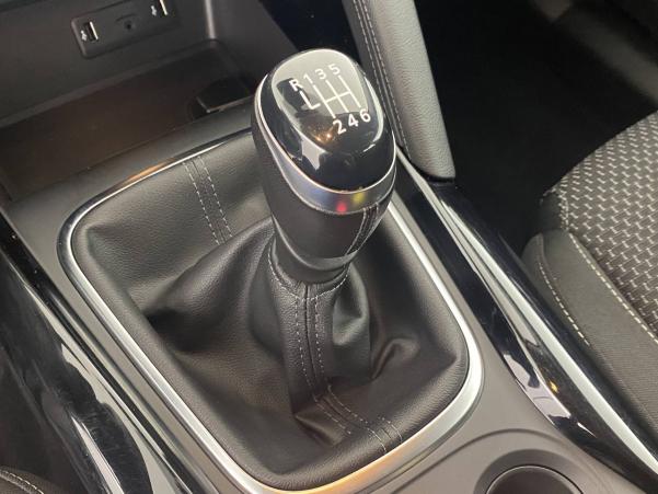 Vente en ligne Renault Kadjar  TCe 140 FAP au prix de 18 900 €