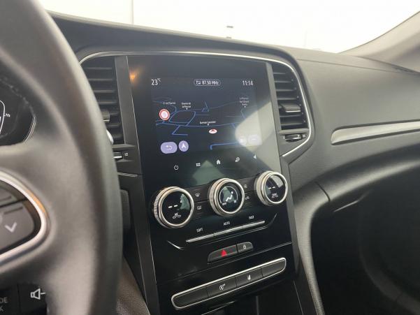 Vente en ligne Renault Megane 4 Mégane IV Berline Blue dCi 115 au prix de 19 390 €