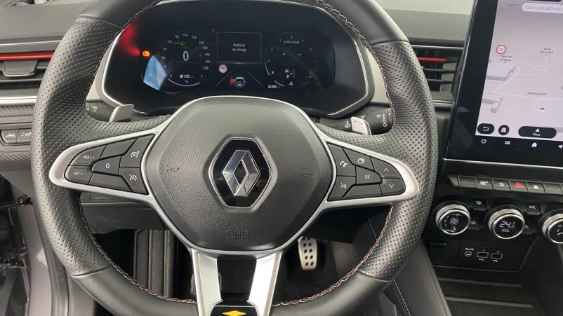 Vente en ligne Renault Captur  mild hybrid 160 EDC au prix de 23 900 €
