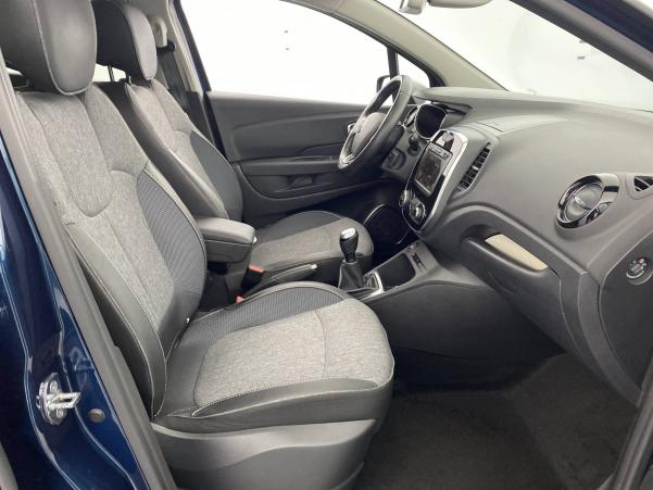 Vente en ligne Renault Captur  dCi 90 au prix de 15 690 €