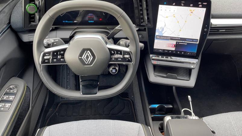 Vente en ligne Renault Megane E-Tech  EV60 220 ch super charge au prix de 45 990 €